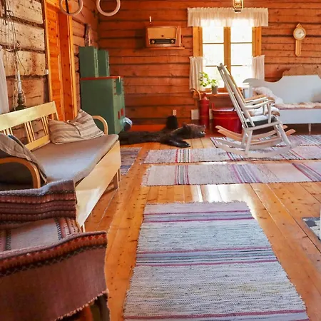 Дом отдыха Laattajan Hirsipirtti By Interhome Hyrynsalmi